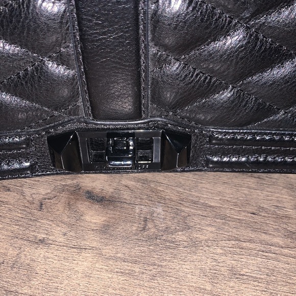 NWT REBECCA MINKOFF LOVE JUMBO QUILTED CROSSBODY - Picture 5 of 14